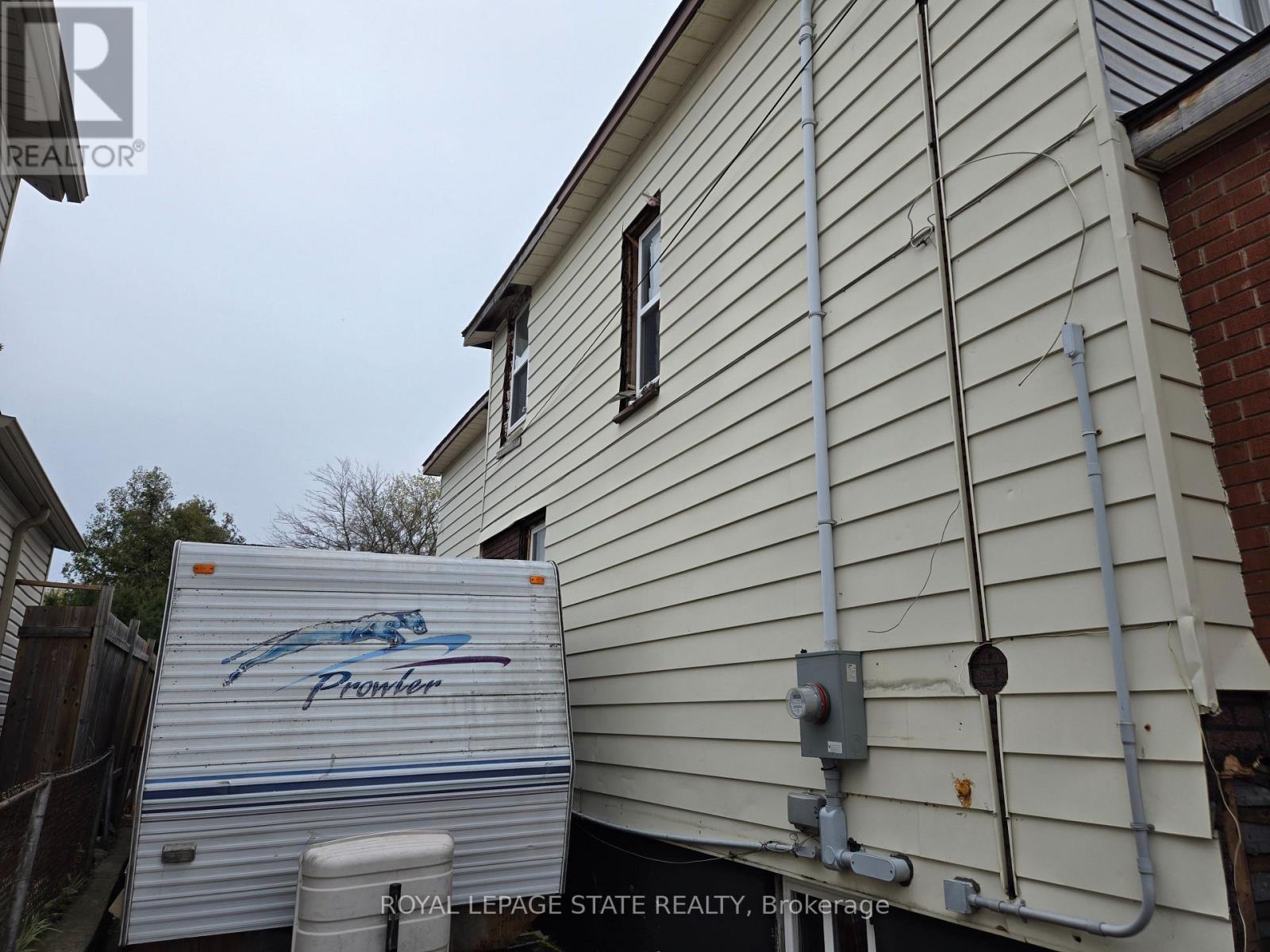 4550 Crysler Avenue, Niagara Falls, Ontario  L2E 3V4 - Photo 11 - X13129162