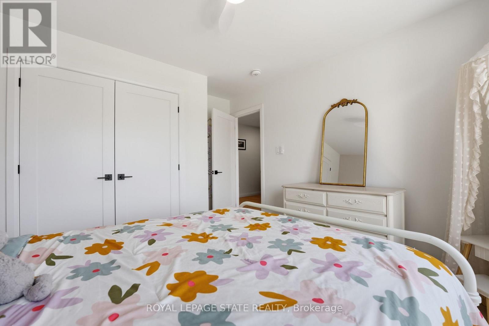 239 Alessio Drive, Hamilton, Ontario  L9B 0K7 - Photo 34 - X13129208