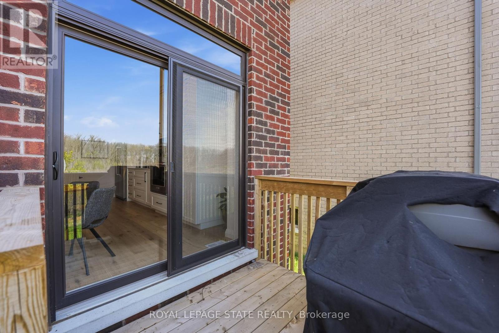 239 Alessio Drive, Hamilton, Ontario  L9B 0K7 - Photo 38 - X13129208
