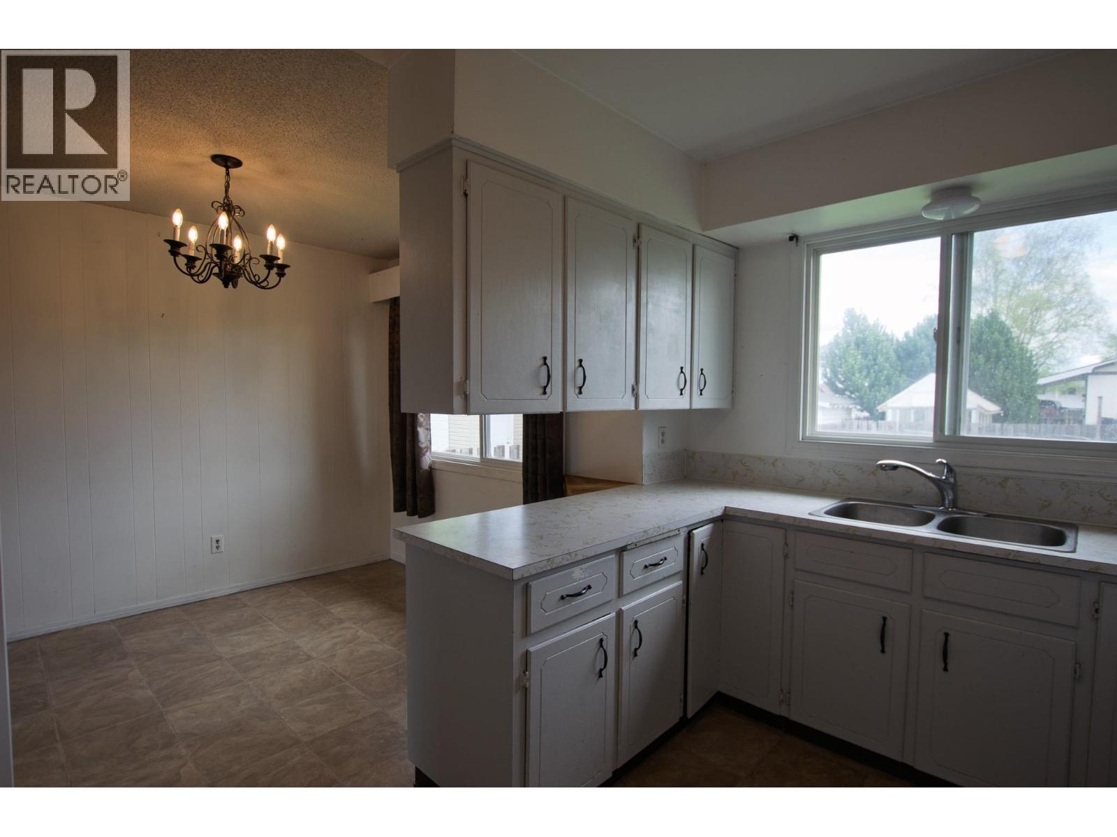 4428 Urquhart Crescent, Prince George, British Columbia  V2M 5H1 - Photo 8 - R3123836