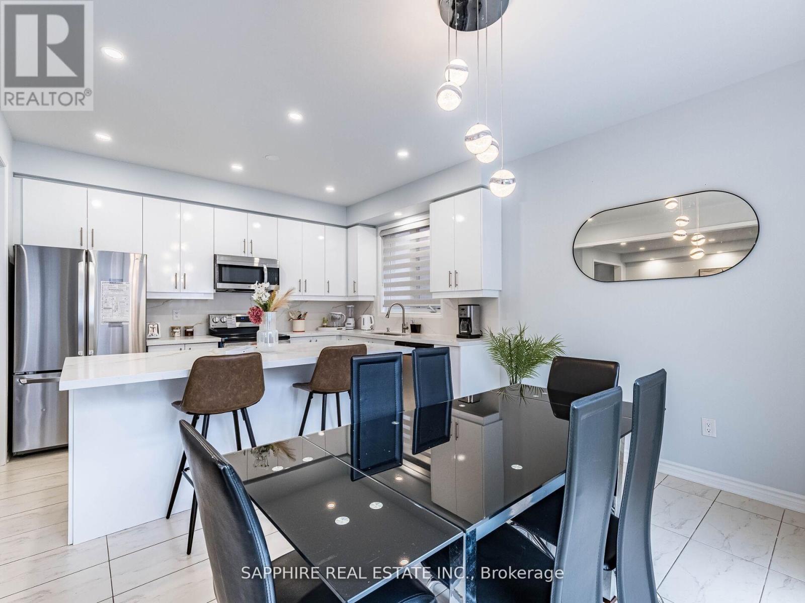 325 Trudeau (Upstairs) Drive, Milton, Ontario  L9T 8Y7 - Photo 11 - W12893580