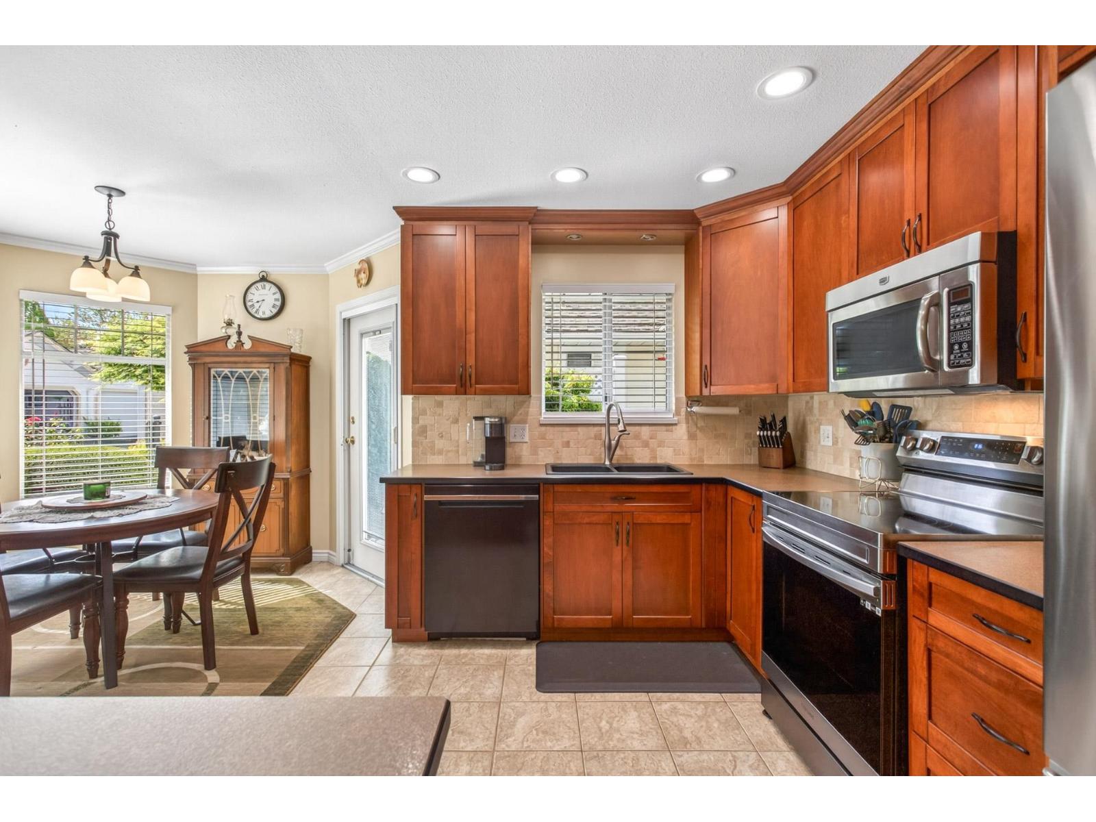 158 8737 212 Street, Langley, British Columbia  V1M 2C8 - Photo 5 - R3123825