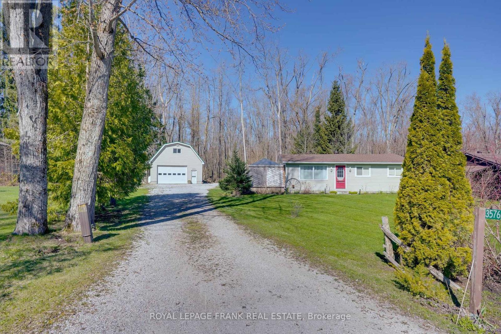 3576 JOHN STREET, ramara, Ontario