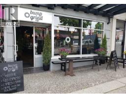 916 COMMERCIAL DRIVE, Vancouver, British Columbia