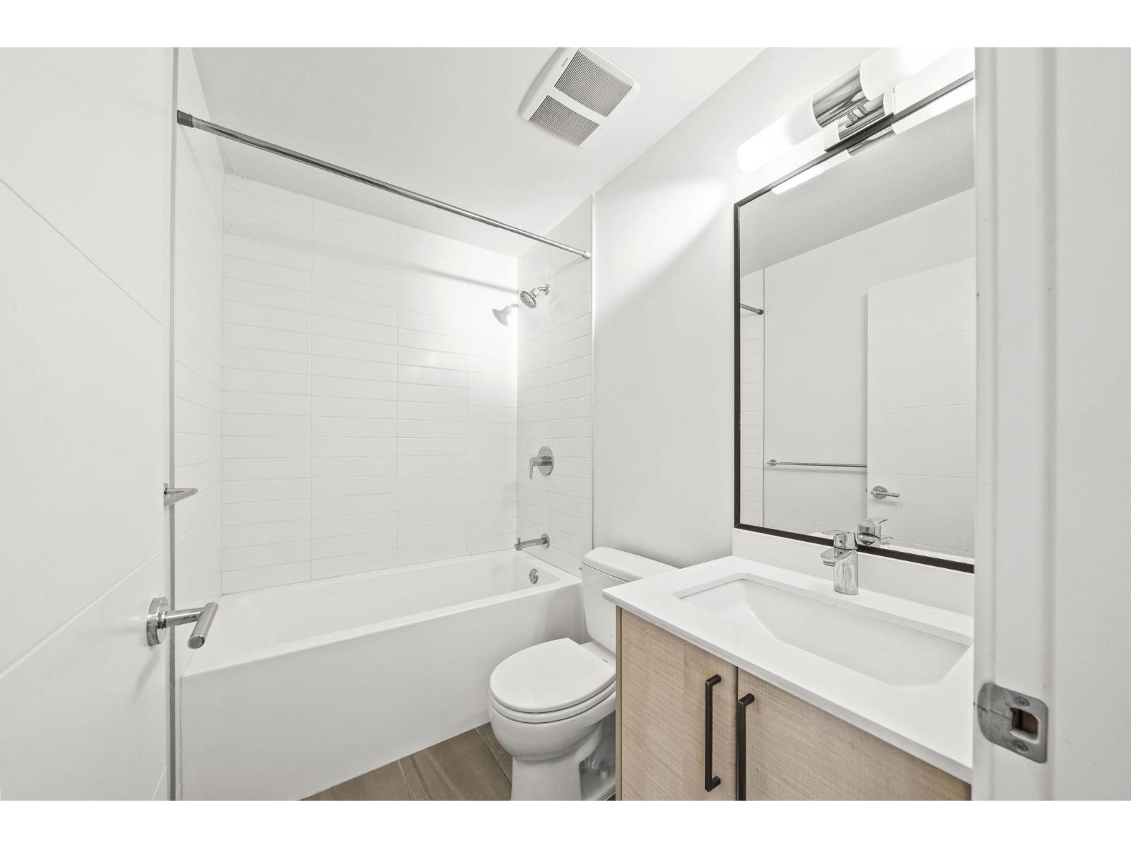 36 1708 King George Boulevard, Surrey, British Columbia  V4A 4Z8 - Photo 21 - R3110631