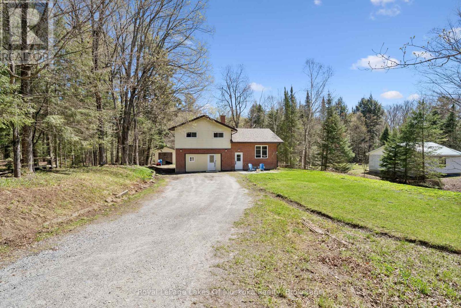 1052 Old Falkenburg Road, Bracebridge, Ontario  P1L 1X4 - Photo 33 - X13129346