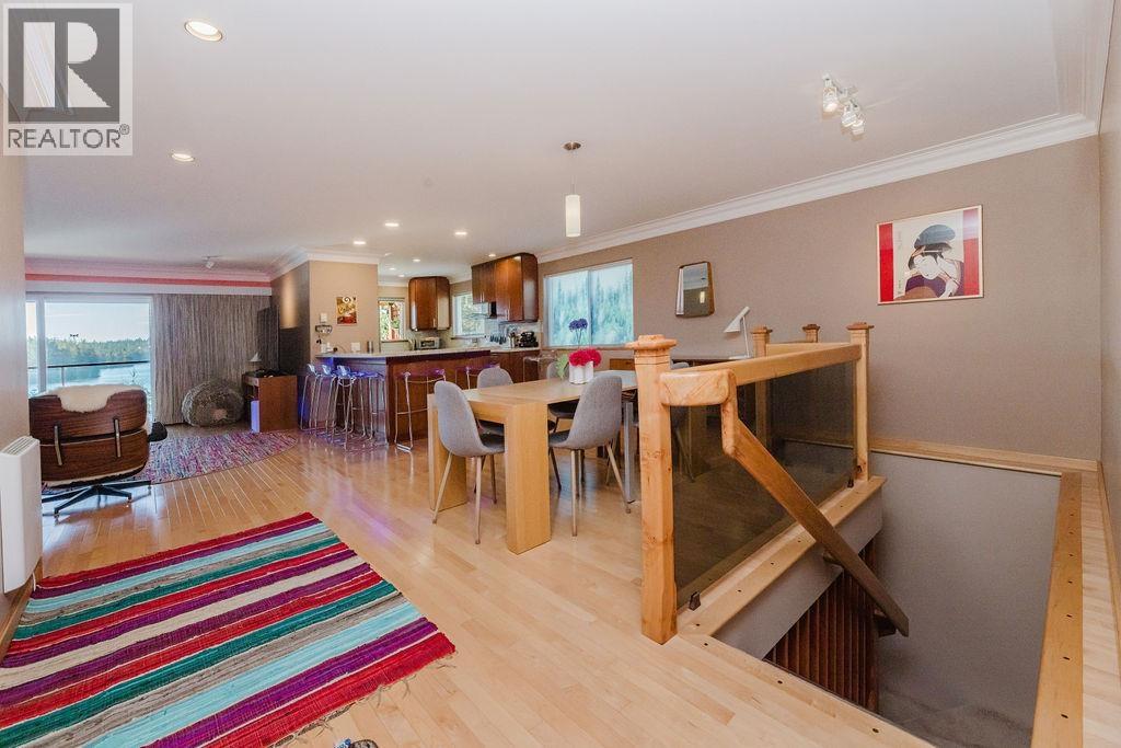 5090 Elliot Road, Garden Bay, British Columbia  V0N 1S1 - Photo 8 - R3123763
