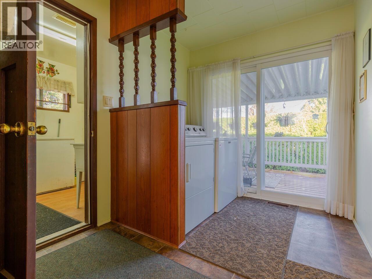 12187 227 St Street, Maple Ridge, British Columbia  V2X 6J6 - Photo 15 - R3123792