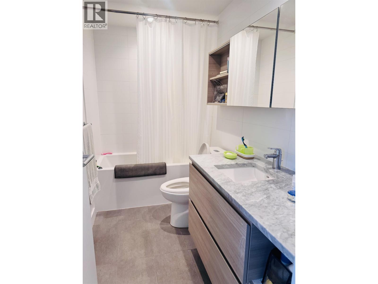 710 652 Whiting Way, Coquitlam, British Columbia  V3J 0K3 - Photo 7 - R3123797