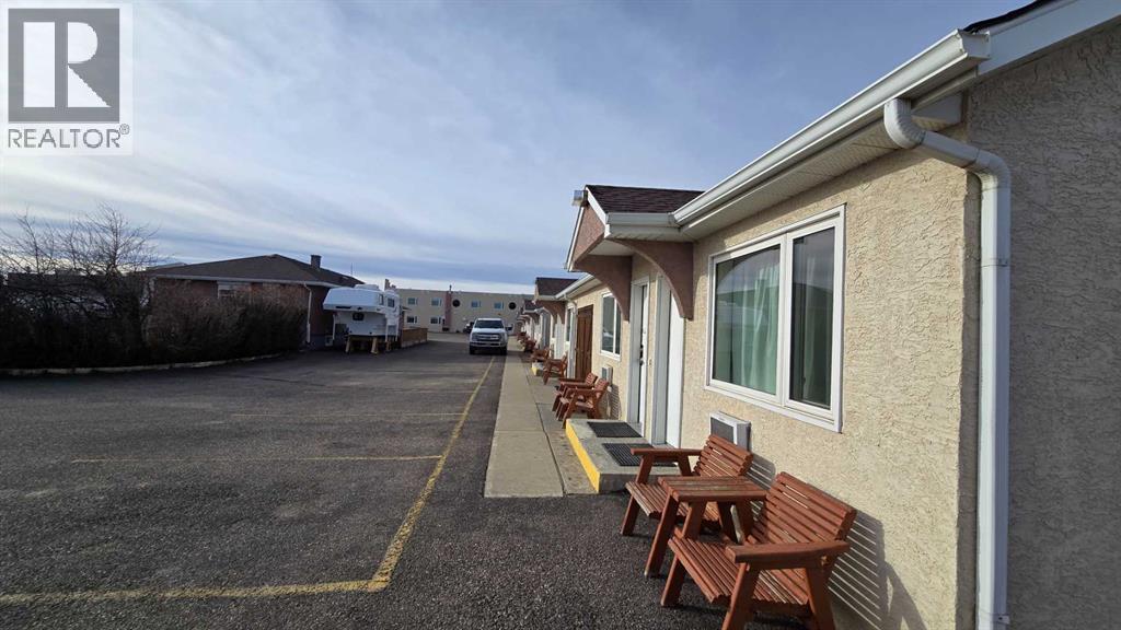359 24 Street, Fort Macleod, Alberta  T0L 0Z0 - Photo 14 - A2308234