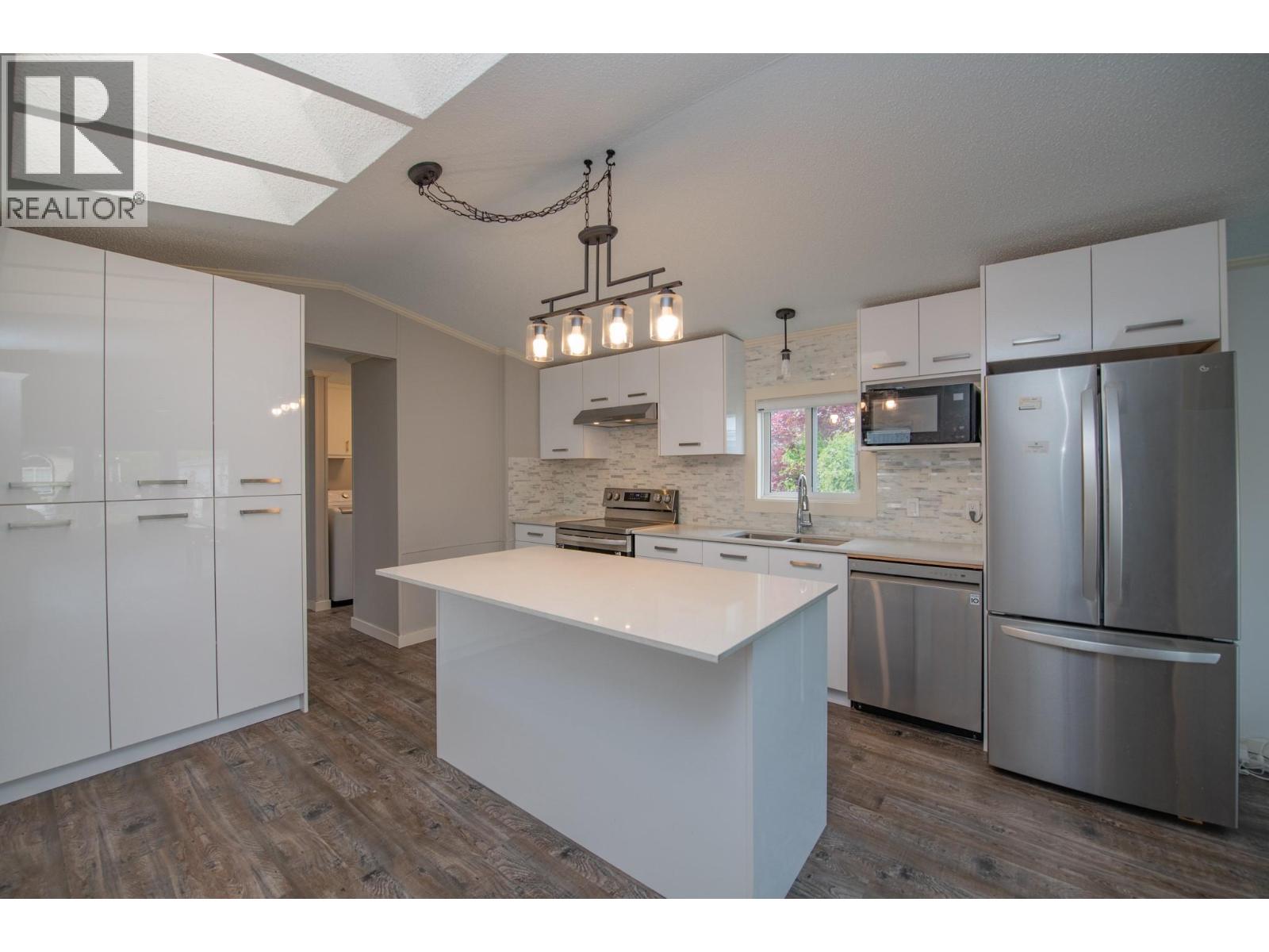 6710 Tronson Road Unit# 202, Vernon, British Columbia  V1H 1X6 - Photo 8 - 10387029