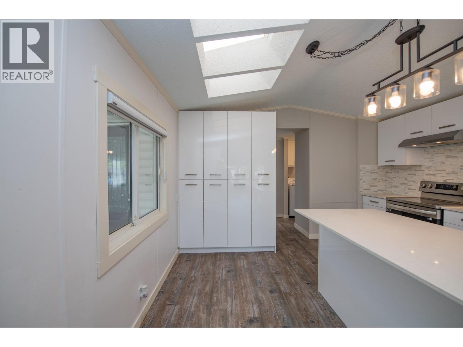 6710 Tronson Road Unit# 202, Vernon, British Columbia  V1H 1X6 - Photo 9 - 10387029