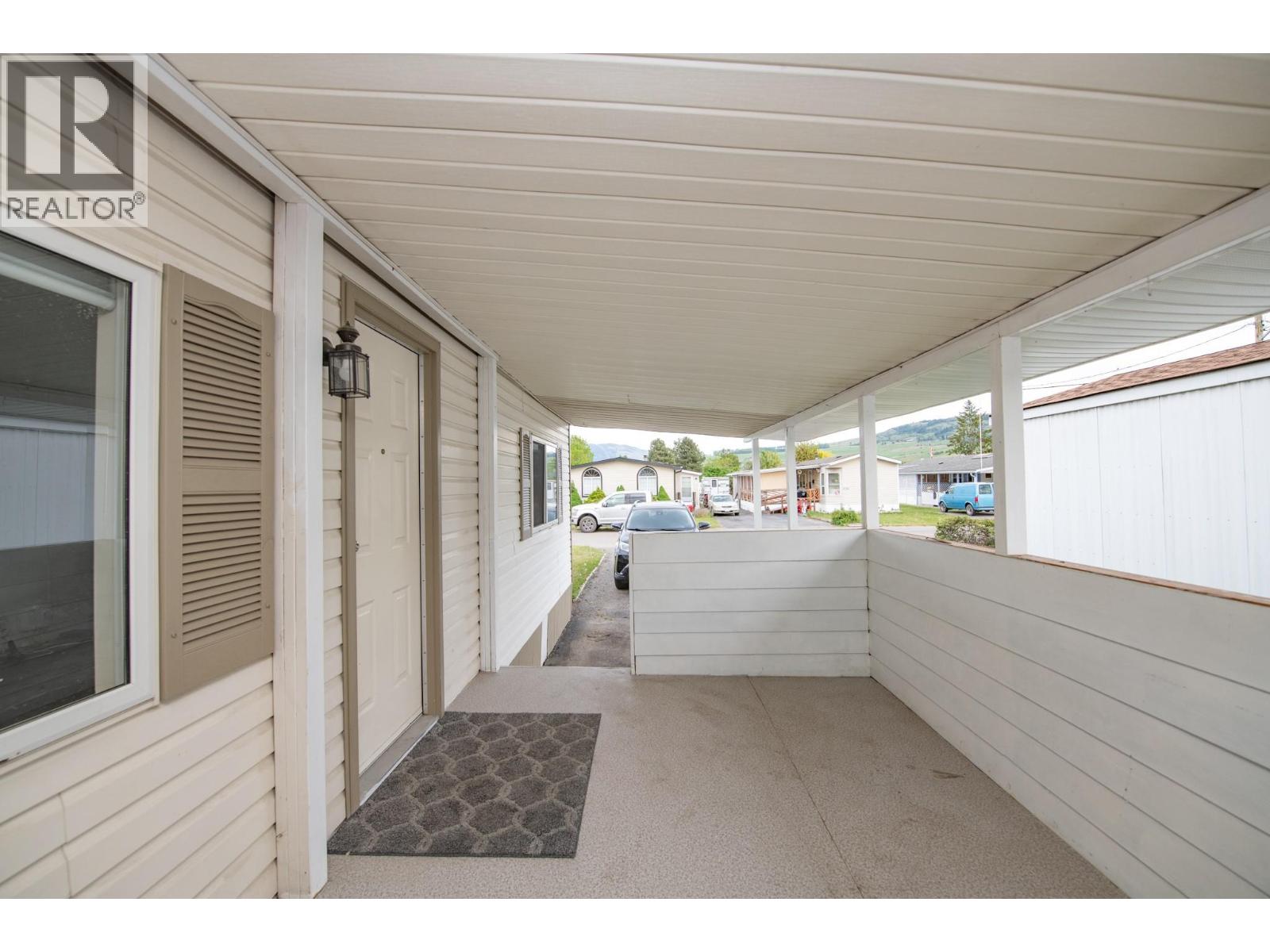 6710 Tronson Road Unit# 202, Vernon, British Columbia  V1H 1X6 - Photo 5 - 10387029