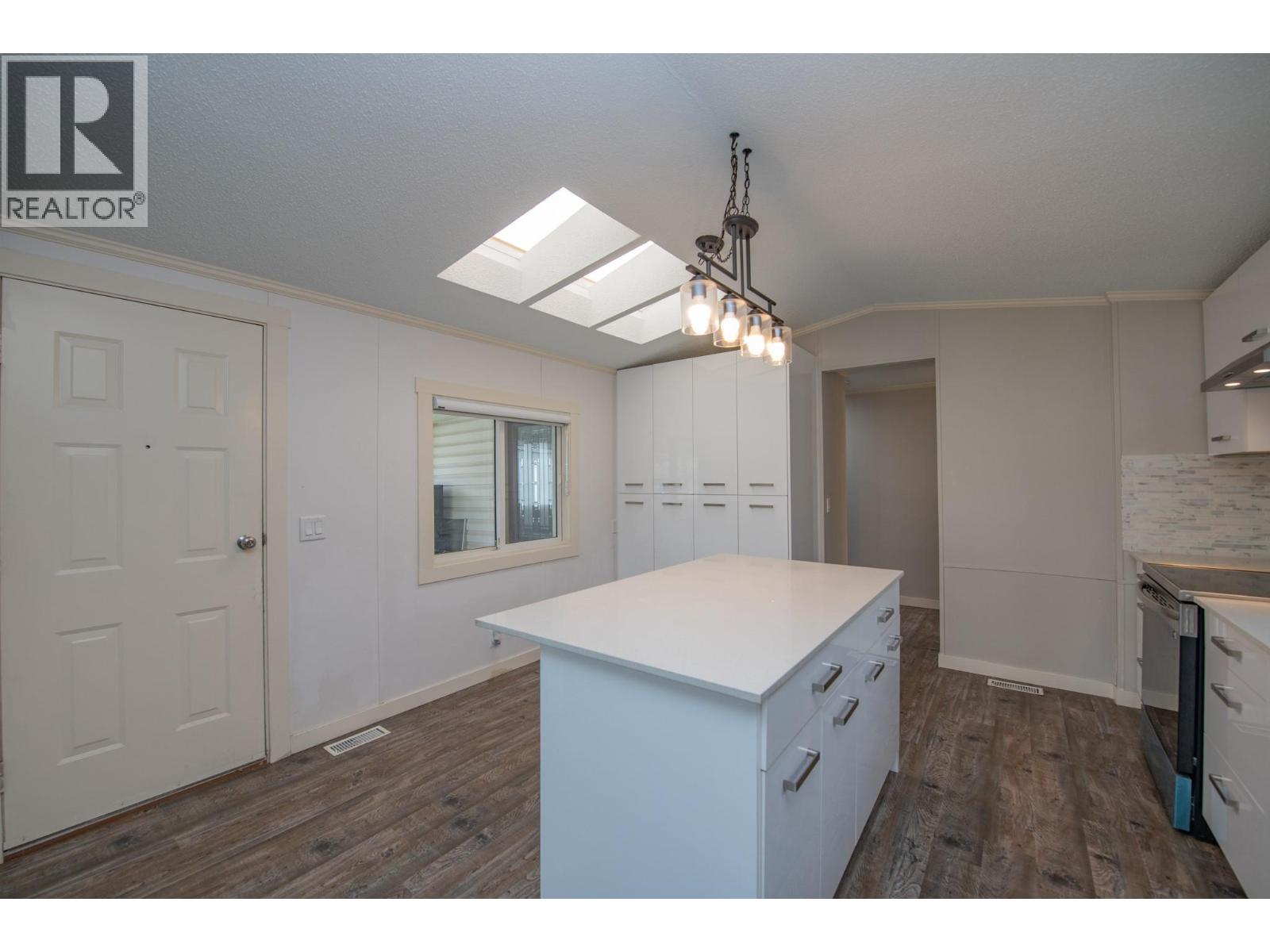 6710 Tronson Road Unit# 202, Vernon, British Columbia  V1H 1X6 - Photo 7 - 10387029