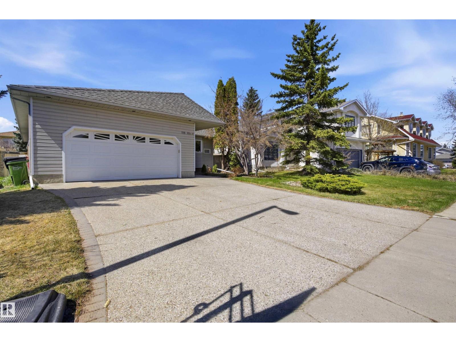 1116 111a St Nw, Edmonton, Alberta  T6J 6R9 - Photo 2 - E4487722