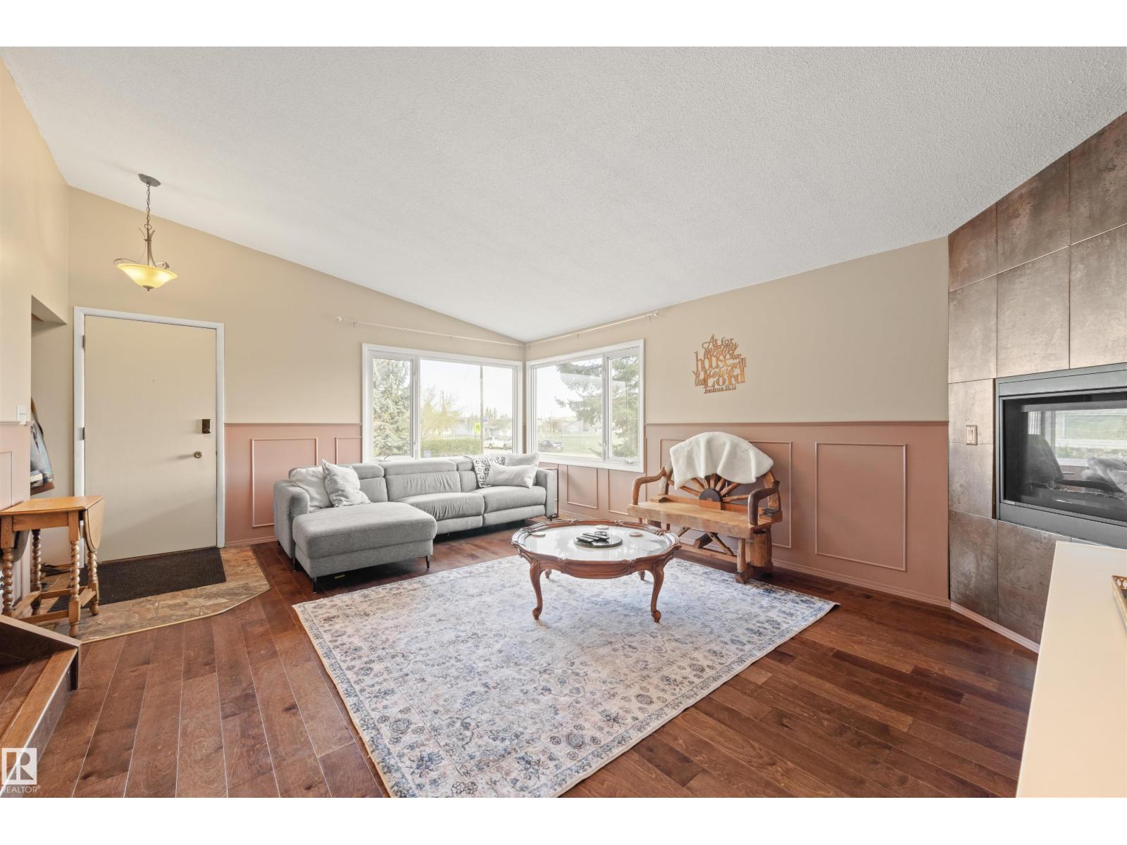 5101 45 Av, Leduc, Alberta  T9E 5B5 - Photo 3 - E4487723