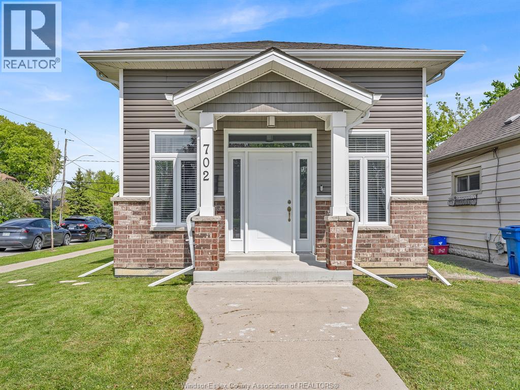 702 Lesperance Road, Tecumseh, Ontario  N8N 1W7 - Photo 1 - 26011147