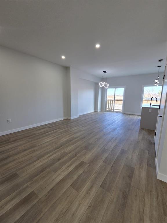 4 Cornerstone Heights, Winnipeg, Manitoba  R2V 4R8 - Photo 4 - 202610565