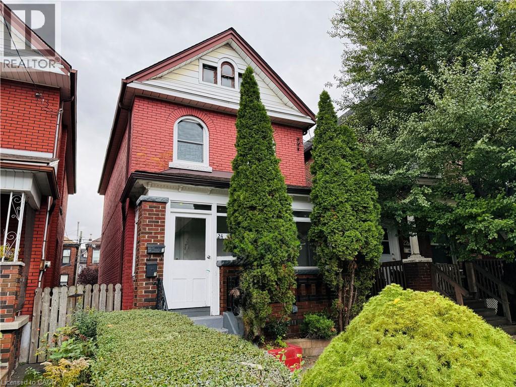 24 SOMERSET Avenue, Hamilton, Ontario