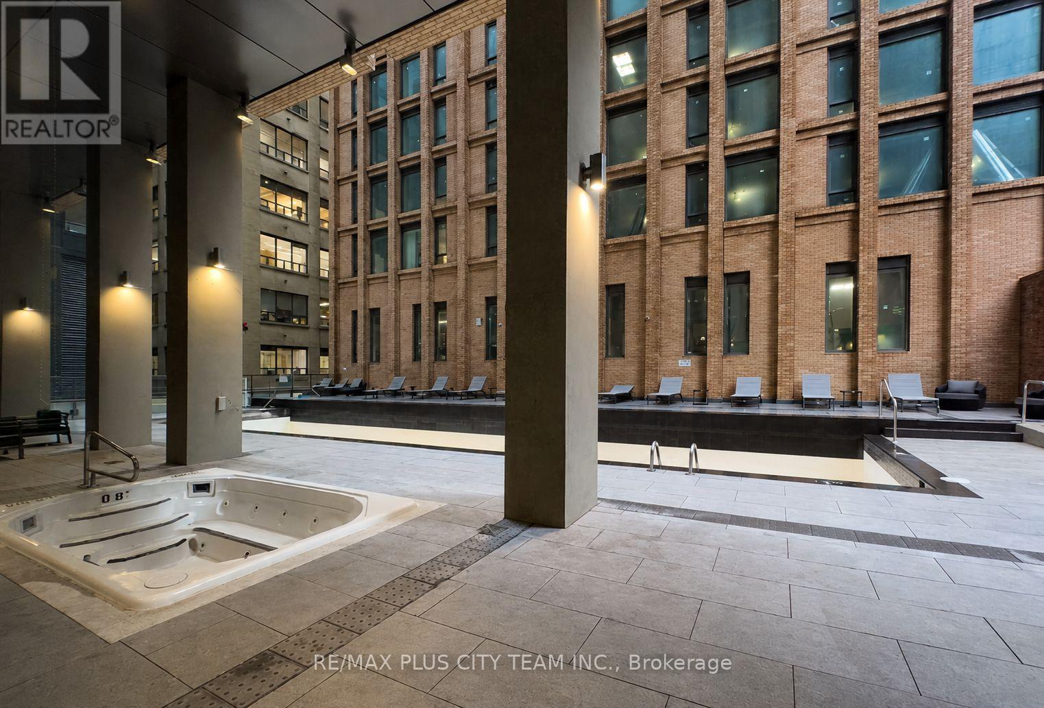 503 - 8 Widmer Street, Toronto, Ontario  M5V 0W6 - Photo 21 - C13079106