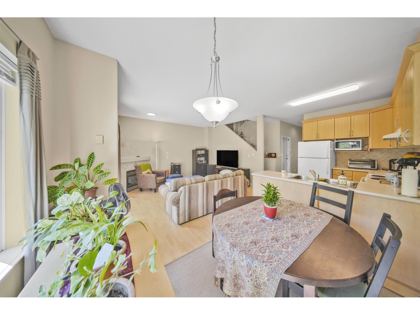 34 18181 68 Avenue, Surrey, British Columbia  V3S 9J1 - Photo 3 - R3122424