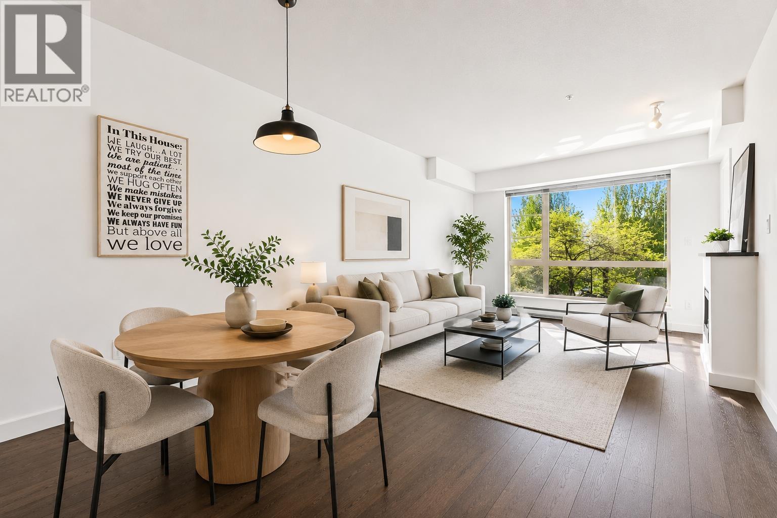 303 1330 MARINE DRIVE, north vancouver, British Columbia