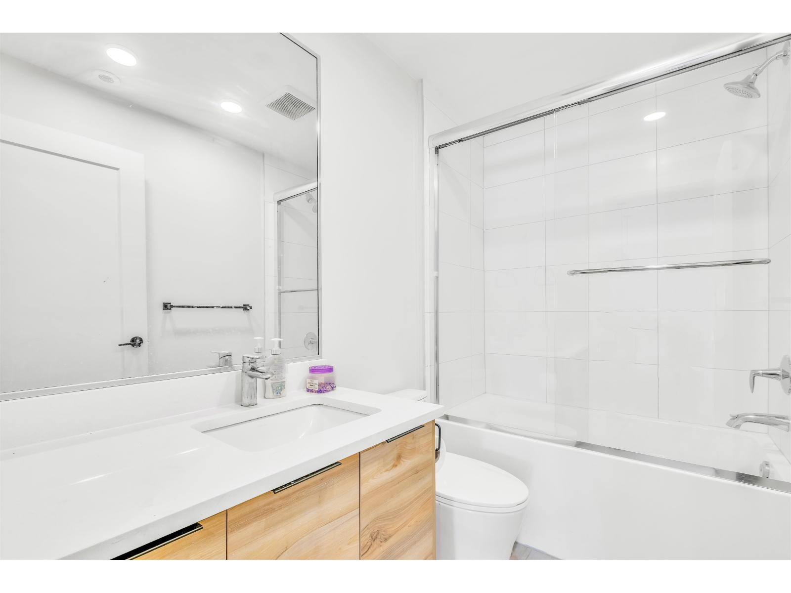 212 14818 60 Avenue, Surrey, British Columbia V3S 0B5 - Photo 20 - R3123268