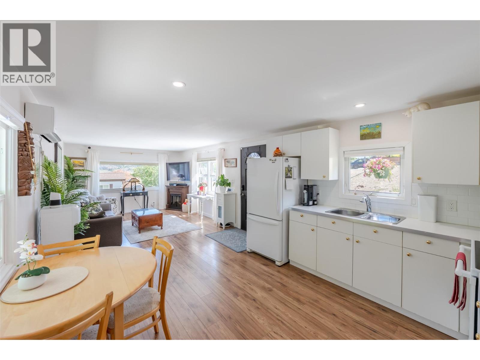 201 97 Highway Unit# 23, Penticton, British Columbia  V2A 6J7 - Photo 9 - 10387205