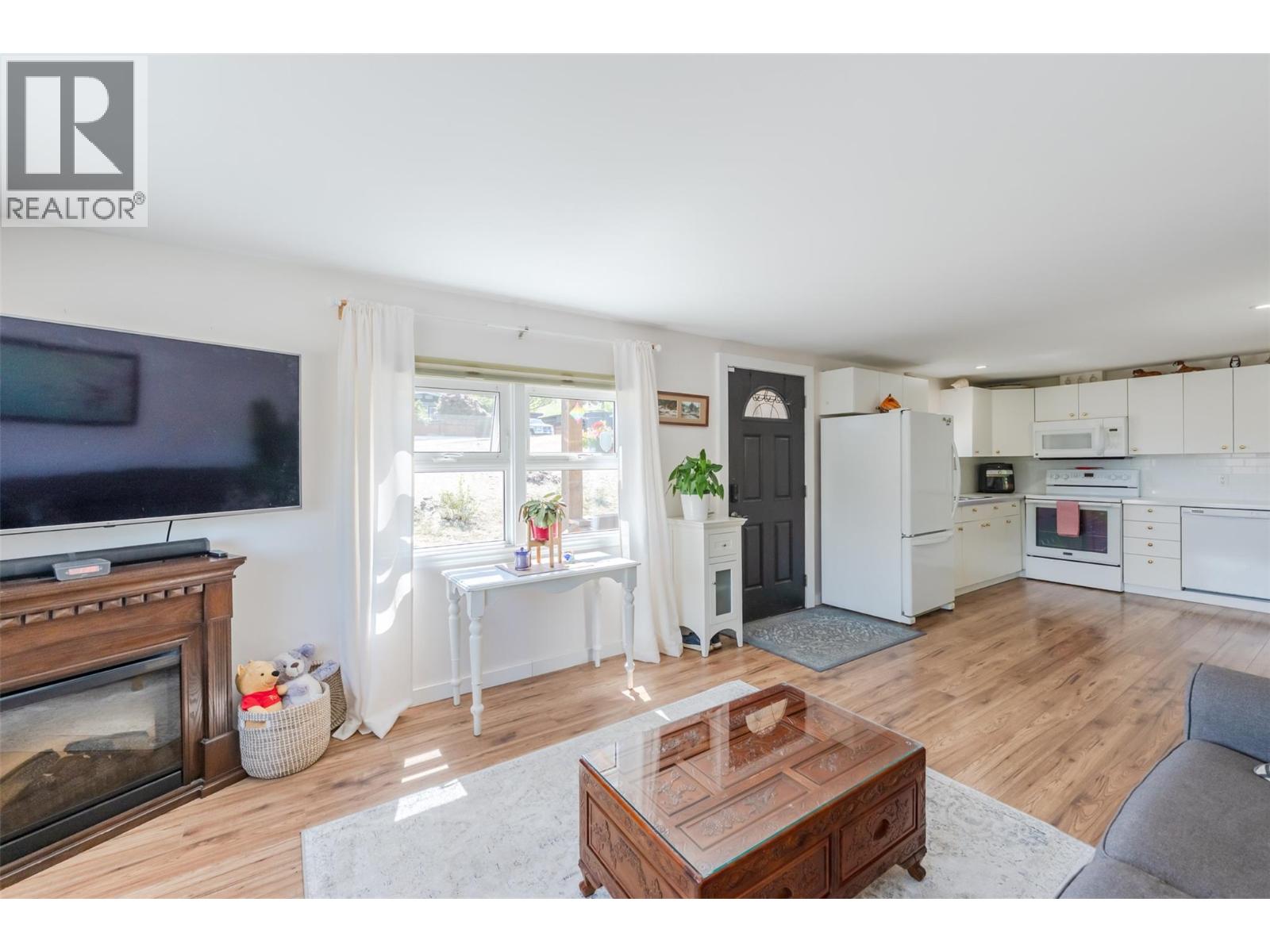 201 97 Highway Unit# 23, Penticton, British Columbia  V2A 6J7 - Photo 5 - 10387205