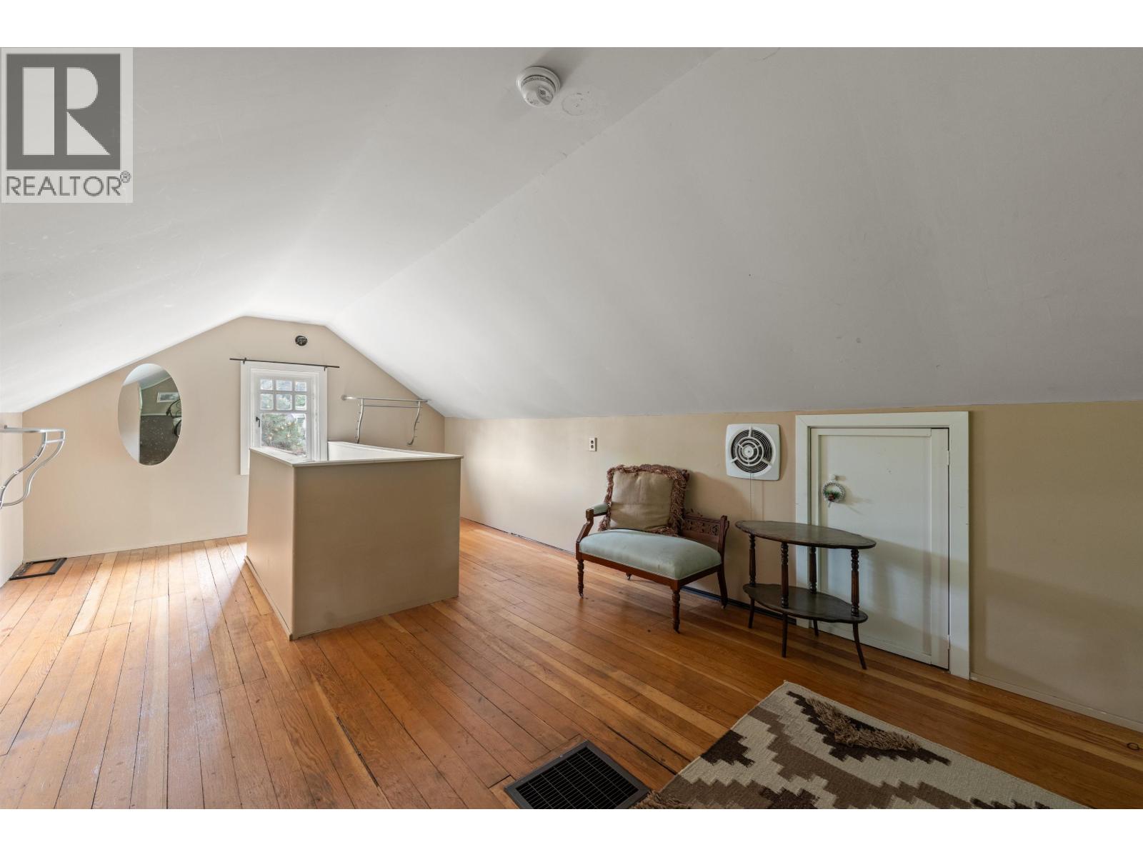 2820 W 13th Avenue, Vancouver, British Columbia  V6K 2T7 - Photo 32 - R3123802