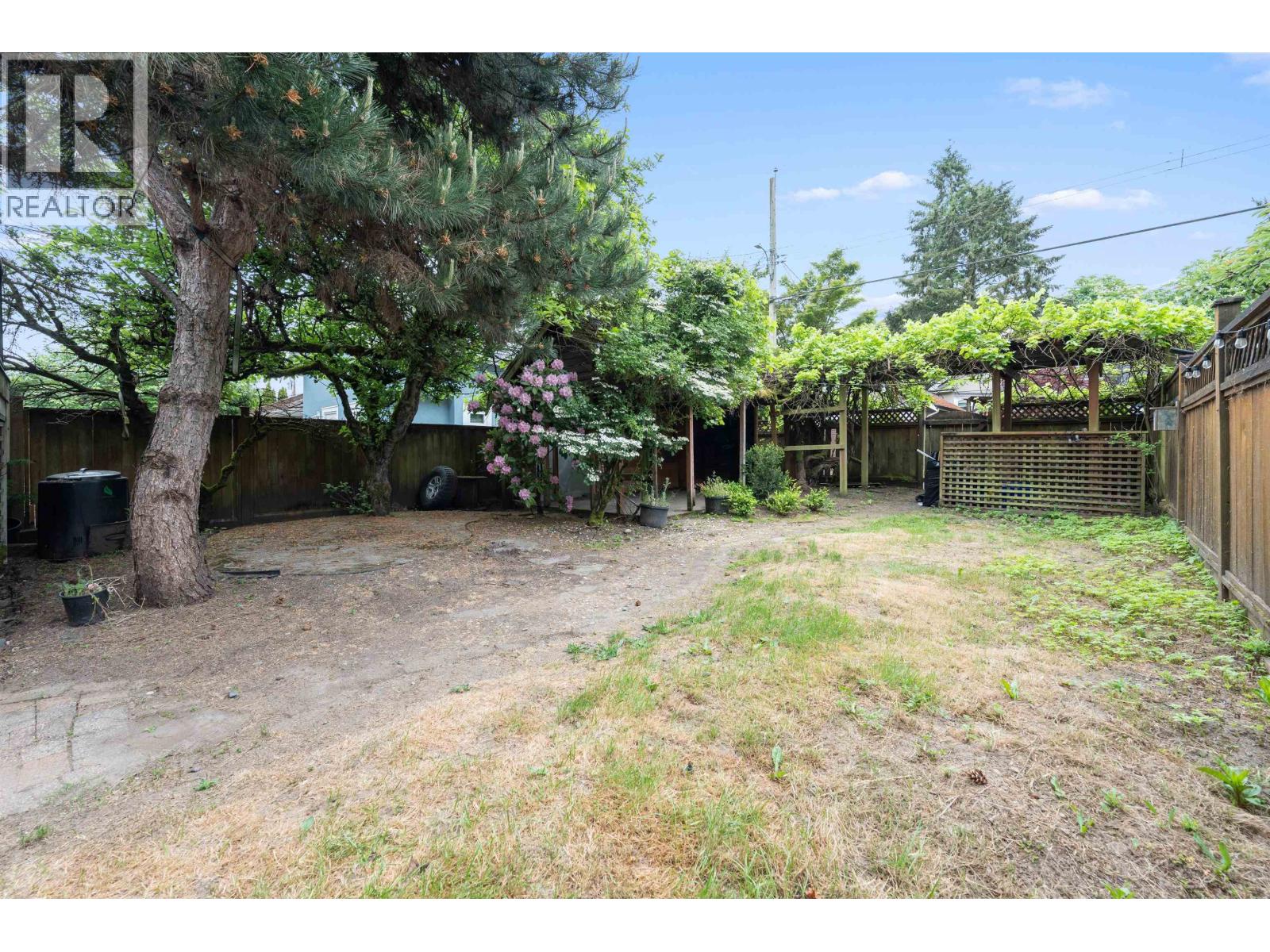 2820 W 13th Avenue, Vancouver, British Columbia  V6K 2T7 - Photo 36 - R3123802