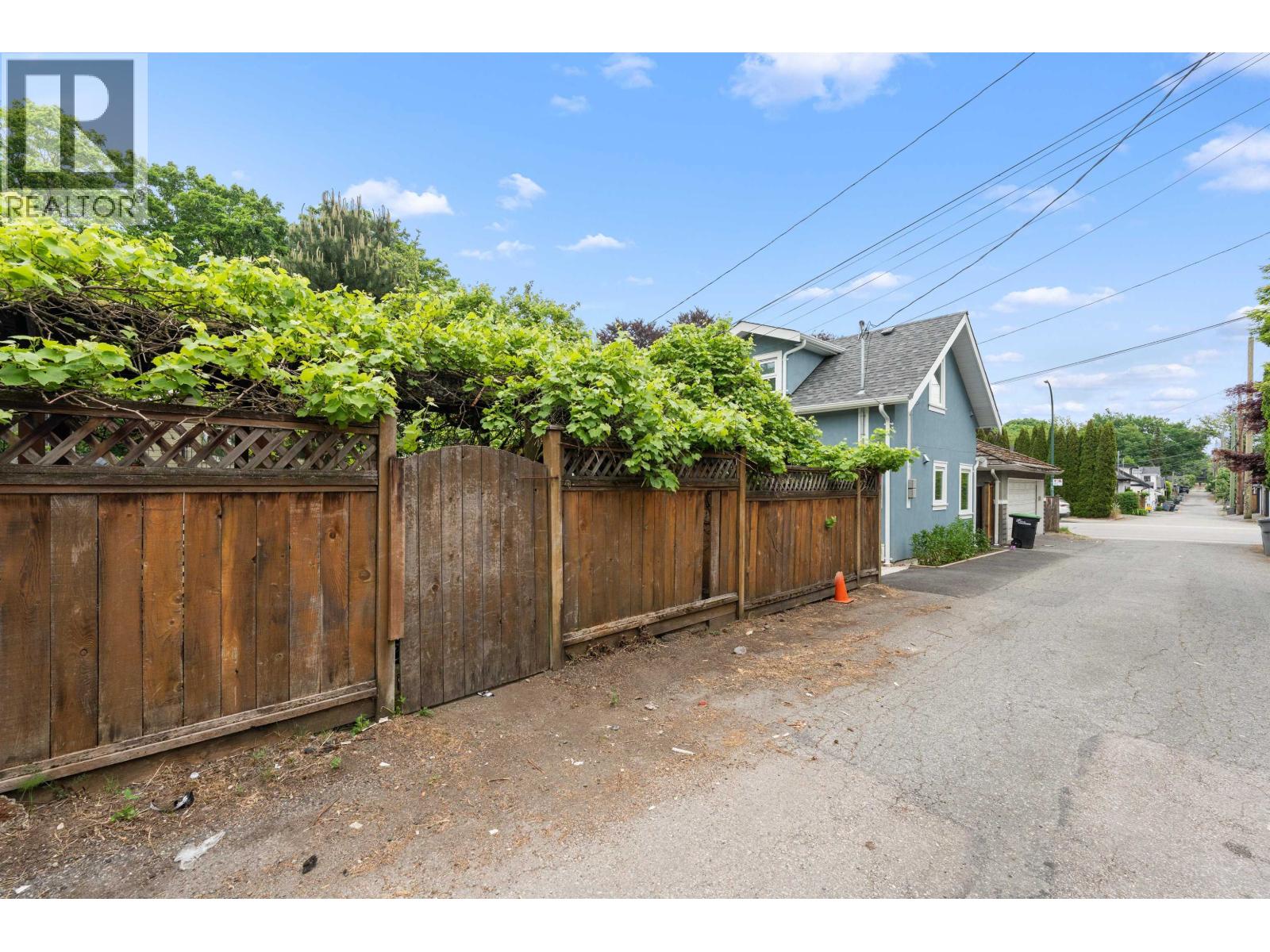 2820 W 13th Avenue, Vancouver, British Columbia  V6K 2T7 - Photo 38 - R3123802