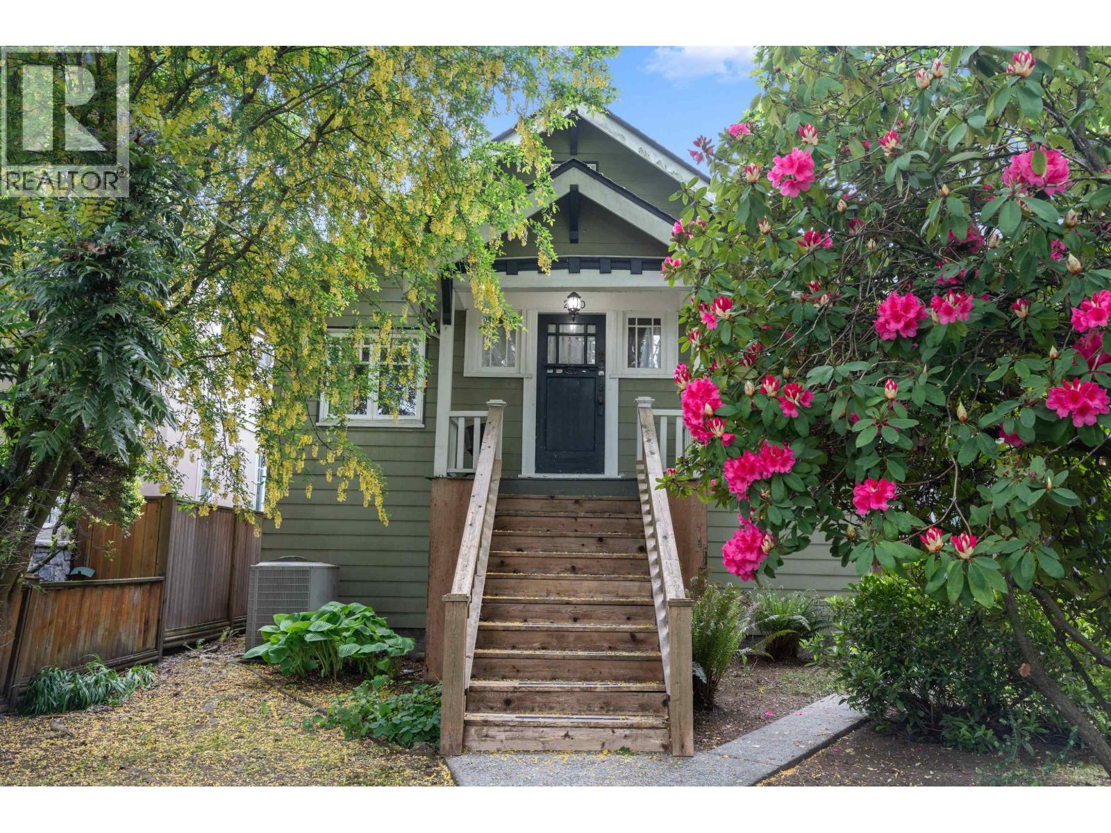 2820 W 13TH AVENUE, Vancouver, British Columbia