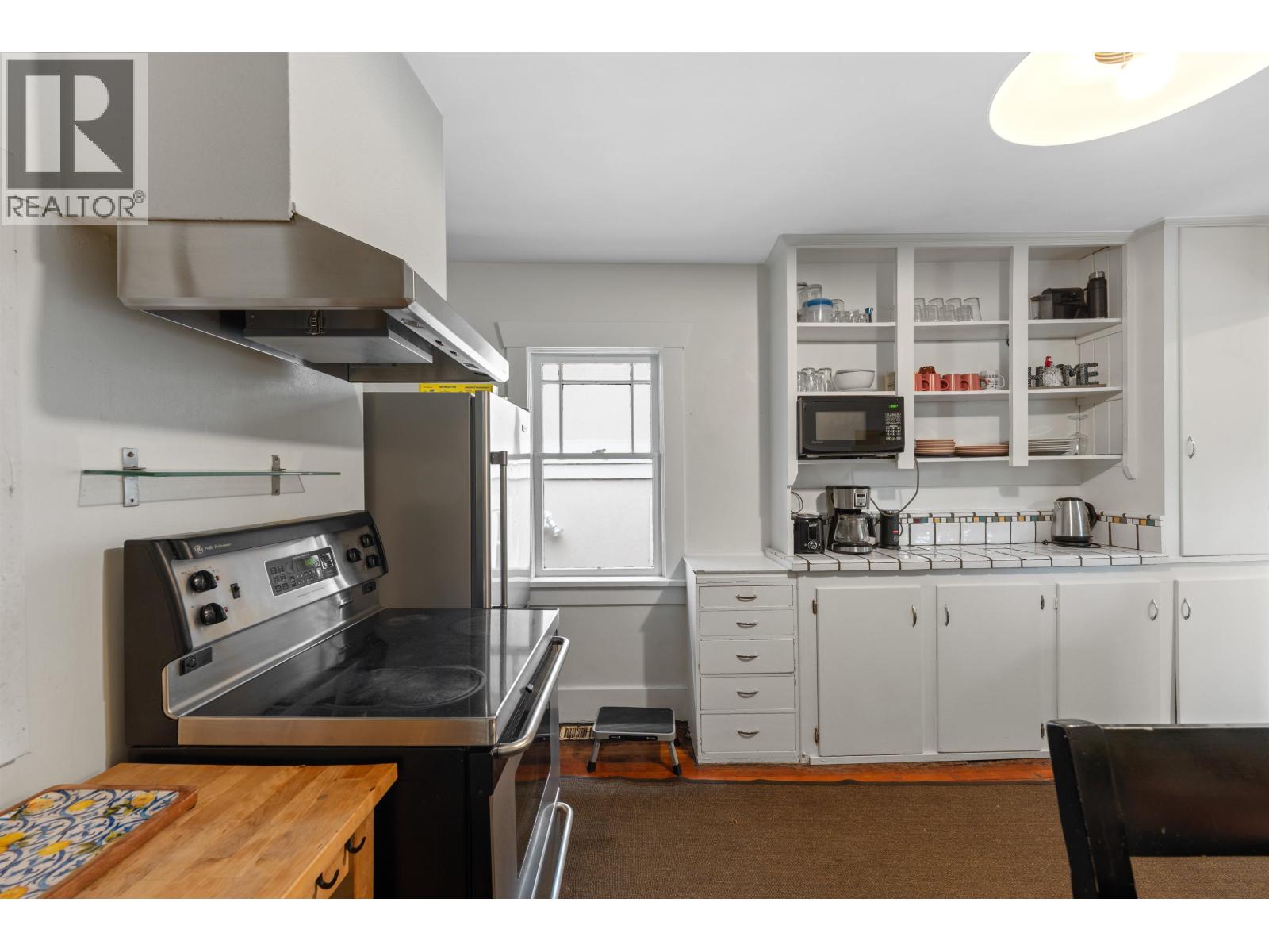 2820 W 13th Avenue, Vancouver, British Columbia  V6K 2T7 - Photo 4 - R3123802