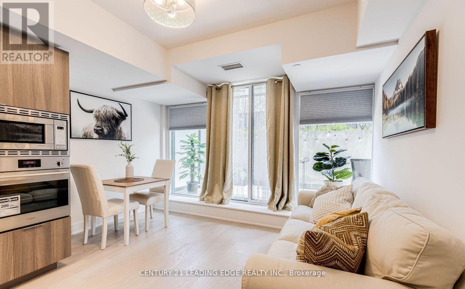 913 - 955 Bay Street, Toronto, Ontario  M5S 0C6 - Photo 2 - C13129434