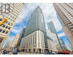 913 - 955 BAY STREET, Toronto, Ontario