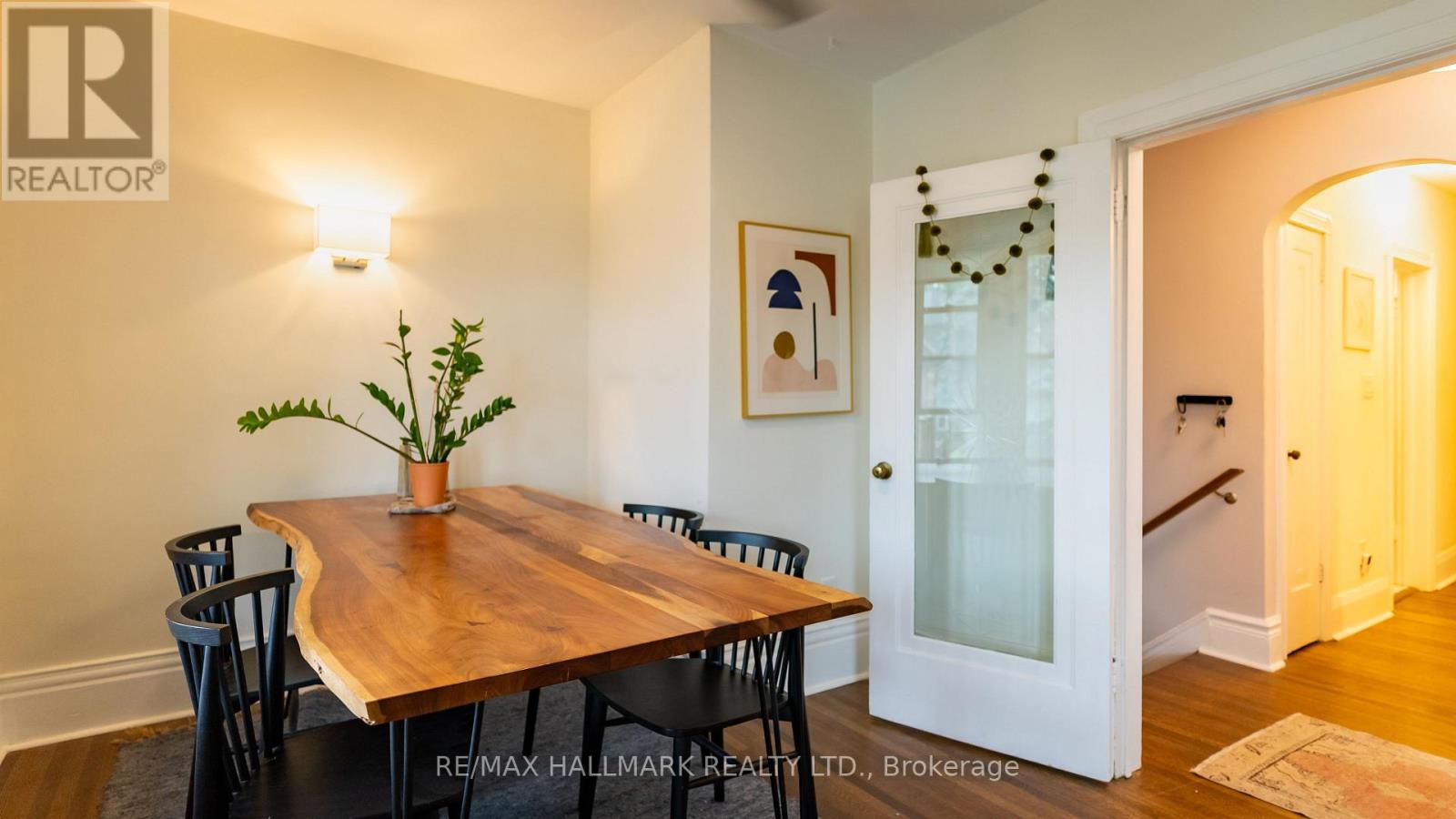 Upper - 218 Rusholme Road, Toronto, Ontario  M6H 2Y8 - Photo 8 - C13129478