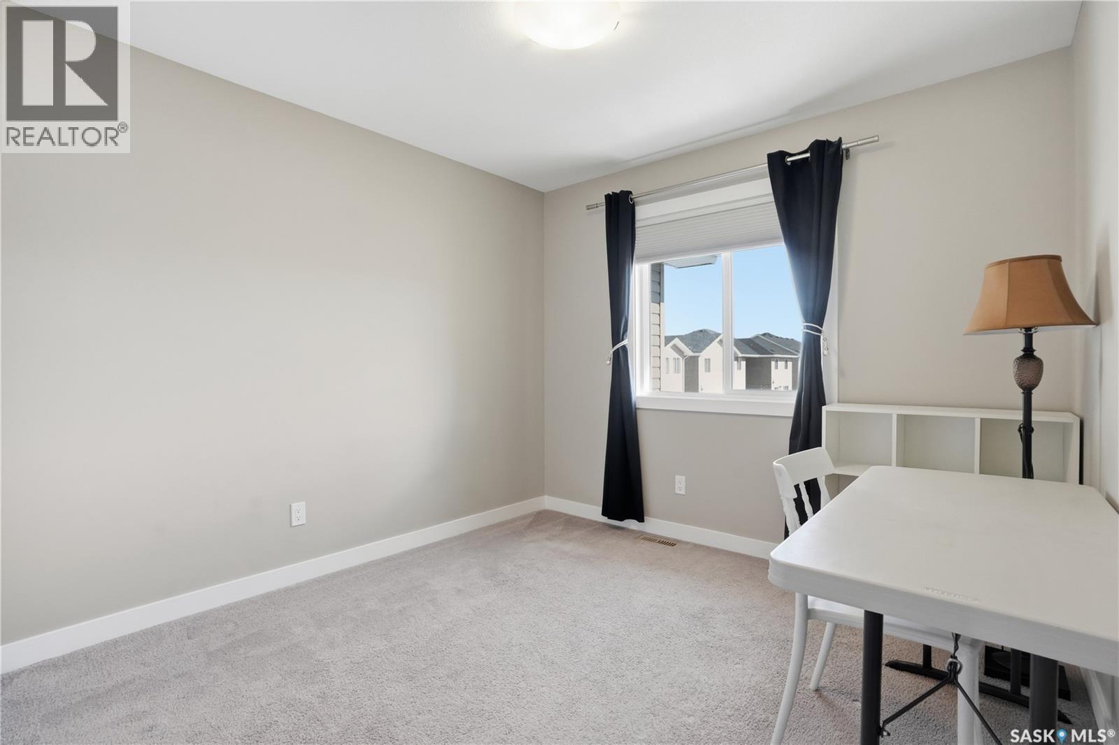 4521 E Keller Avenue, Regina, Saskatchewan  S4V 3R3 - Photo 27 - SK036021