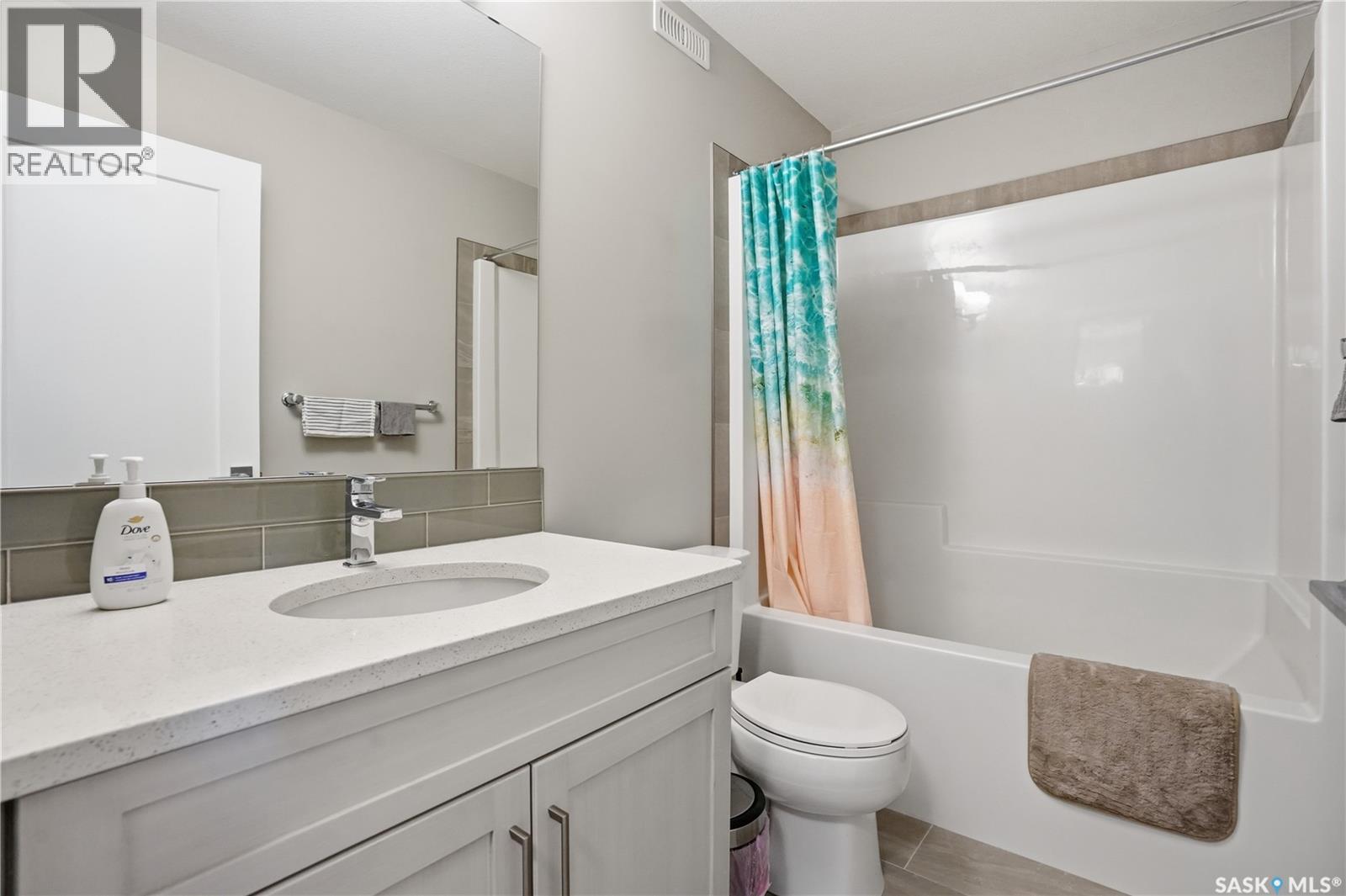 4521 E Keller Avenue, Regina, Saskatchewan  S4V 3R3 - Photo 29 - SK036021