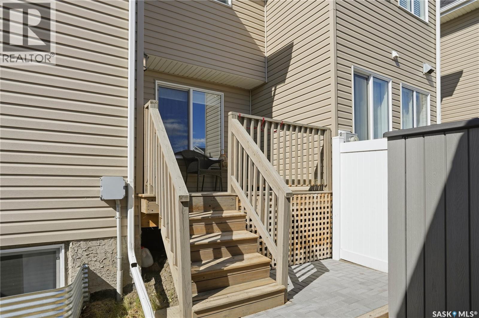 4521 E Keller Avenue, Regina, Saskatchewan  S4V 3R3 - Photo 44 - SK036021