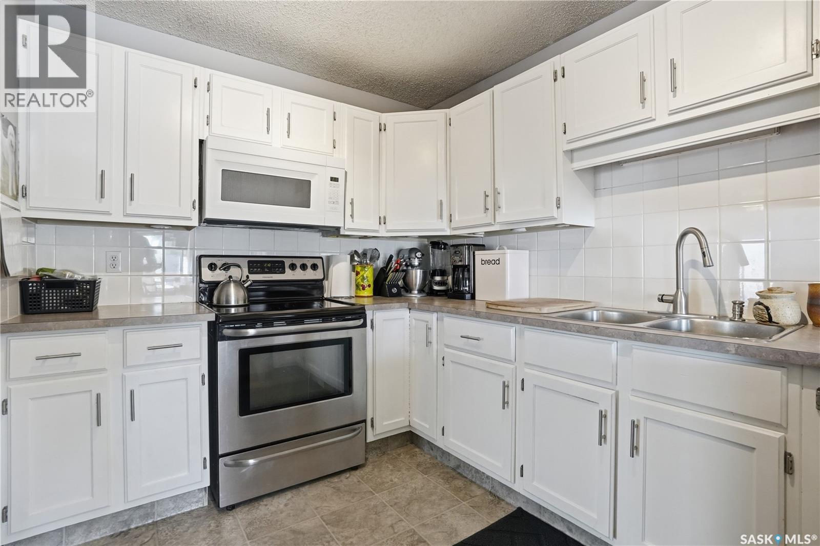 6831 Whelan Drive, Regina, Saskatchewan  S4X 3W2 - Photo 13 - SK035994