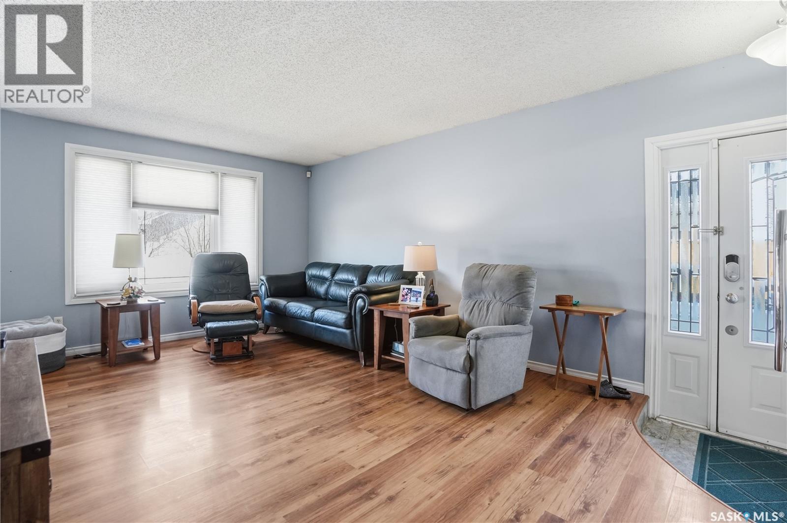6831 Whelan Drive, Regina, Saskatchewan  S4X 3W2 - Photo 6 - SK035994