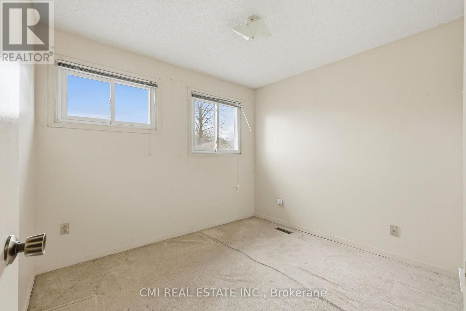 2275 Chapman Court, Pickering, Ontario  L1X 2G1 - Photo 16 - E13129420