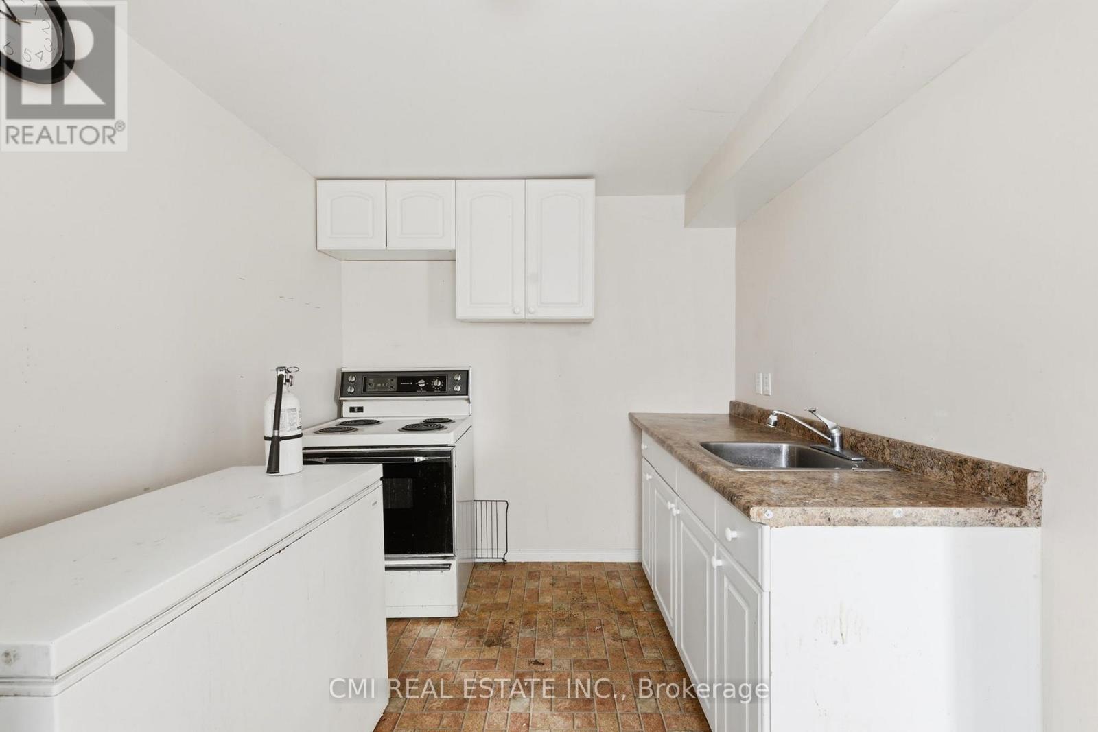 2275 Chapman Court, Pickering, Ontario  L1X 2G1 - Photo 29 - E13129420
