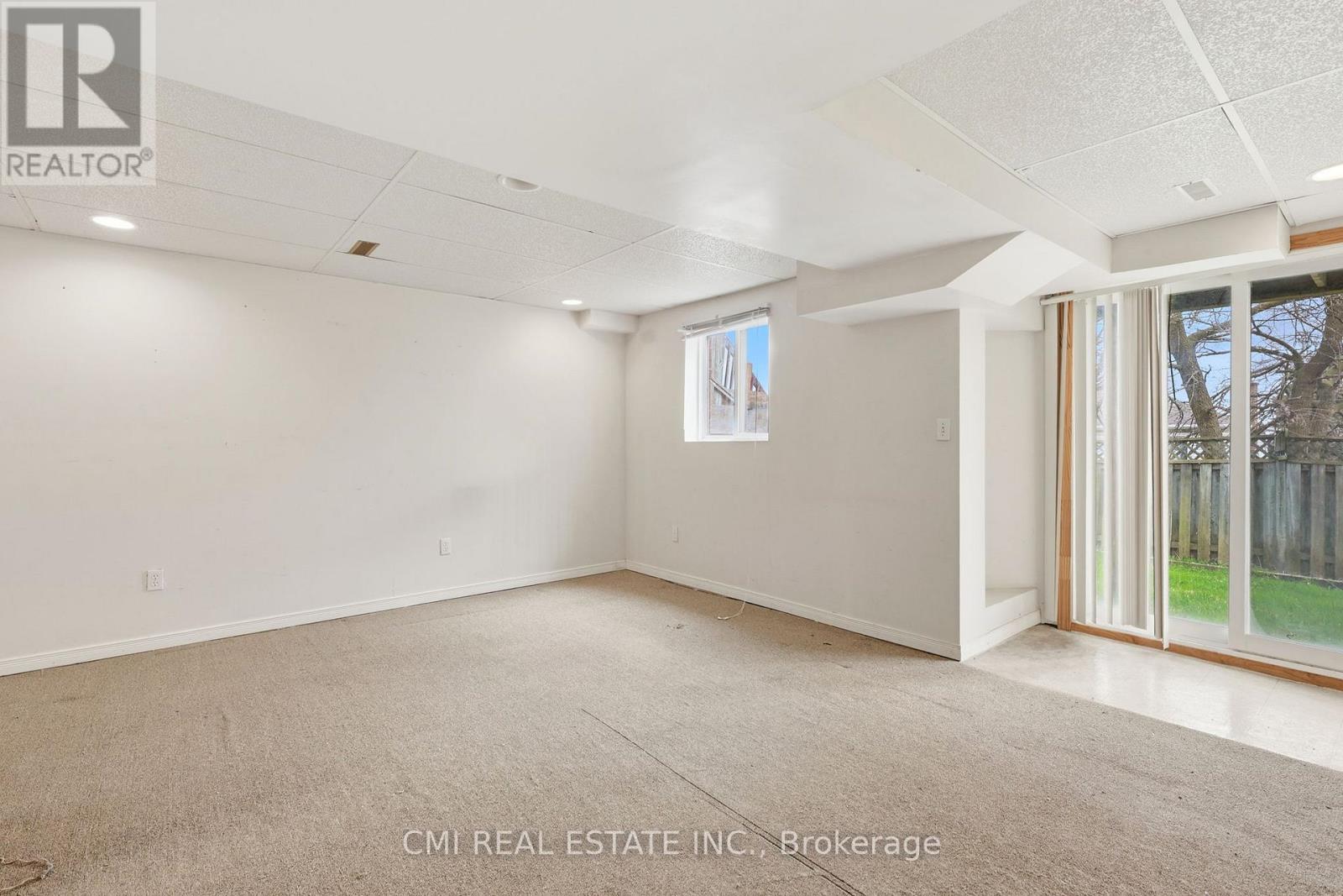 2275 Chapman Court, Pickering, Ontario  L1X 2G1 - Photo 35 - E13129420