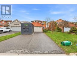 2275 CHAPMAN COURT, Pickering, Ontario