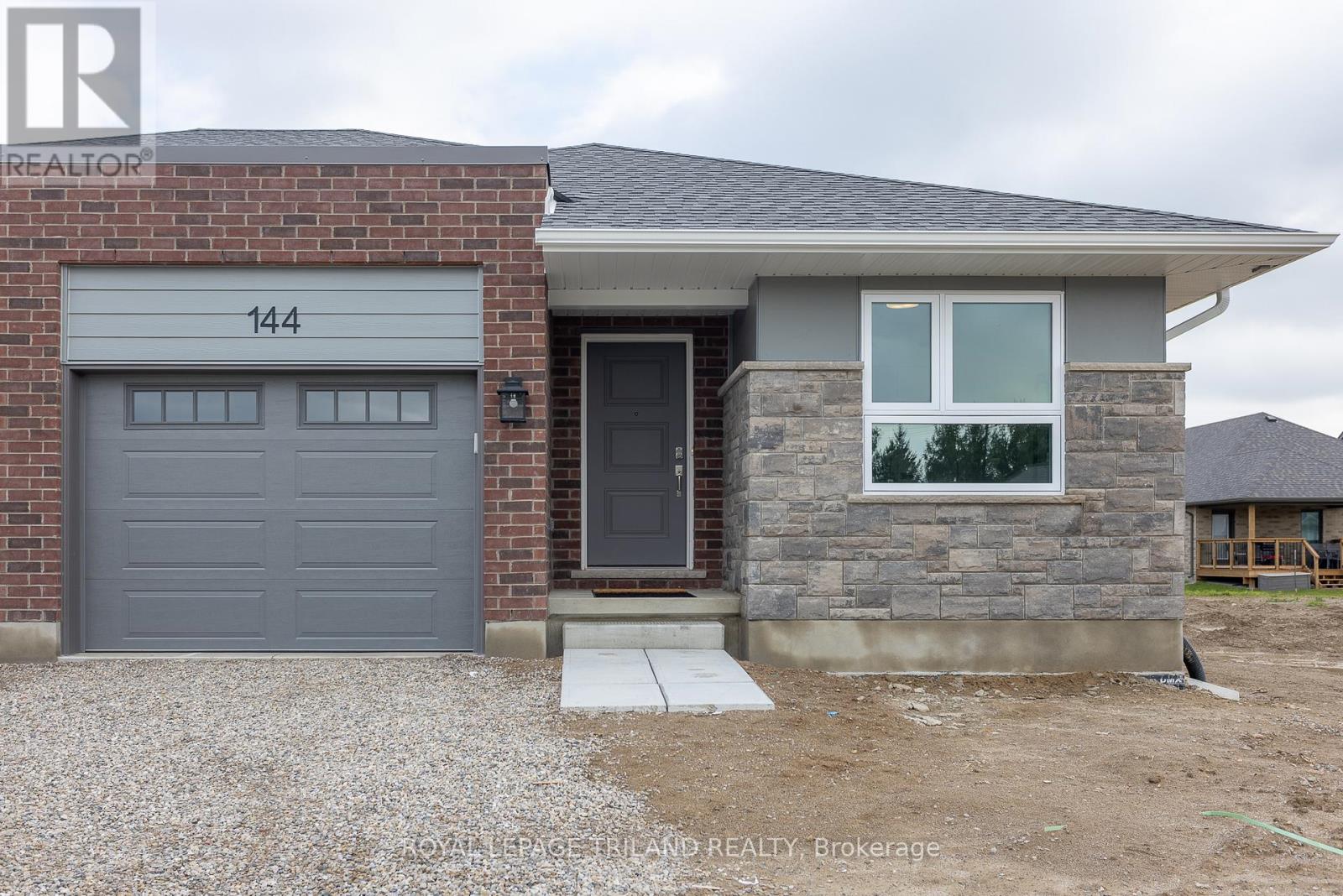 144 STYLES DRIVE, St. Thomas, Ontario