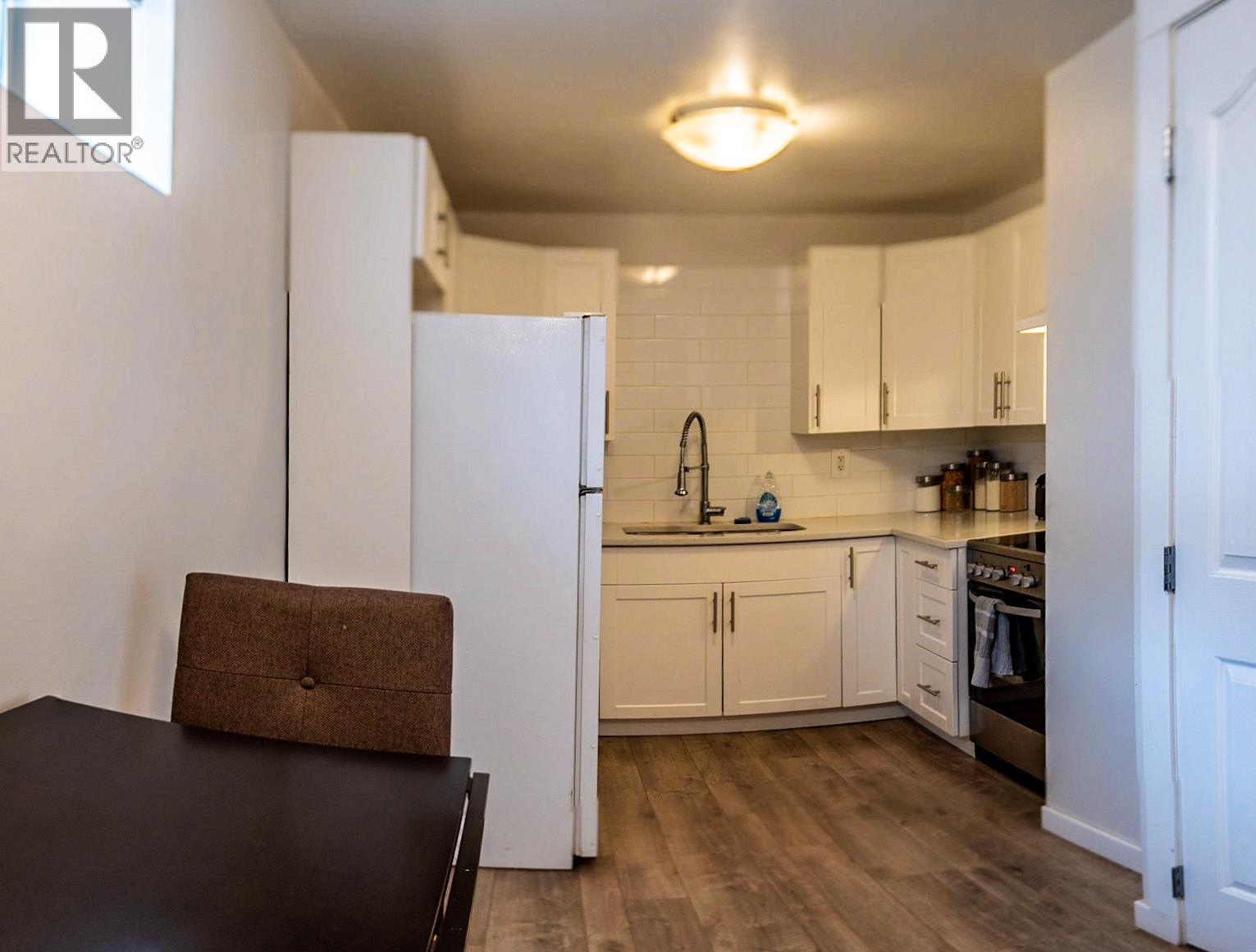 724 School Avenue, Oliver, British Columbia  V0H 1T0 - Photo 13 - 10387127