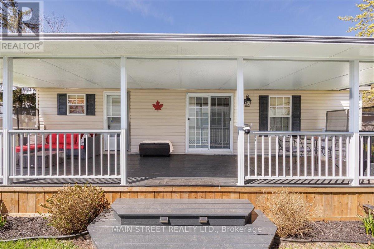 29 Hawaiian Circle, Whitchurch-Stouffville, Ontario L0G 1E0 - Photo 3 - N13129422