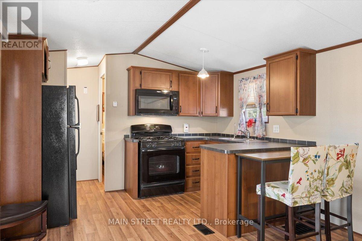 29 Hawaiian Circle, Whitchurch-Stouffville, Ontario L0G 1E0 - Photo 8 - N13129422